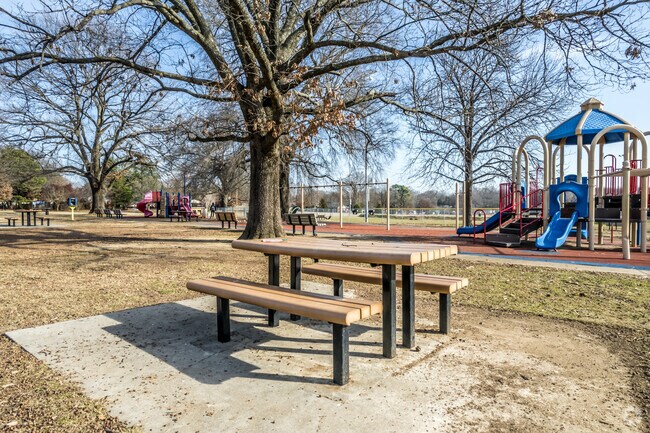 Have a picnic with the whole family or watch your children play on the play at Sea Isle Park.