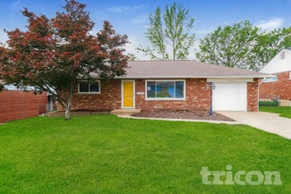 10934 Vargas Dr, St. Louis, MO 63123