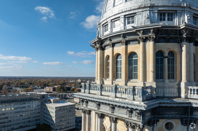 The Illinois State Capitol’s dome rises above its Renaissance Revival design in Downtown Springfield.
