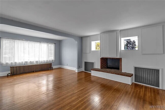 90 Clover Place unit 1st Floor, Buffalo, NY 14225 - photo 6