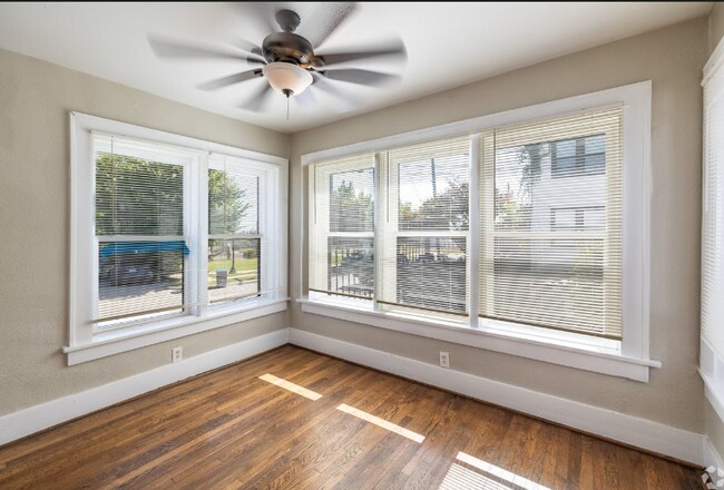 301-311 W Leuda St unit 301A, Fort Worth, TX 76104 - photo 6