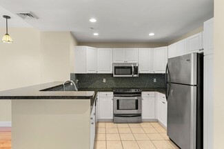 10 Seaport Dr Unit 24, Quincy, MA 02171