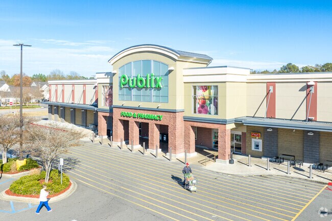 Grab your groceries at Publix in Pell City near Riverside.