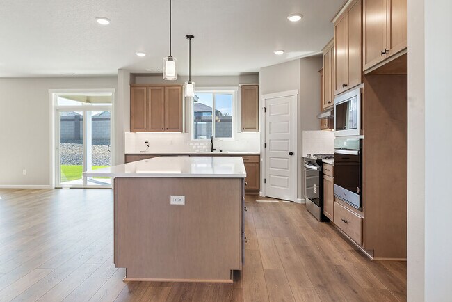 10900 NE 111th St, Vancouver, WA 98662 - photo 5