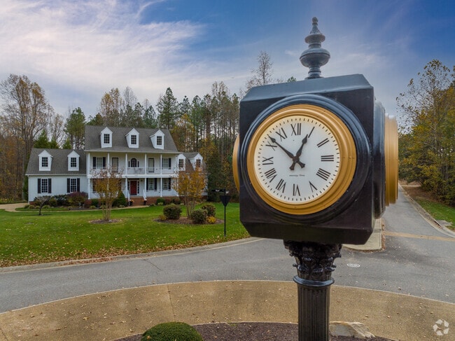 Quiet neighborhoods in Providence Forge pay special attention to detail even in roundabouts.