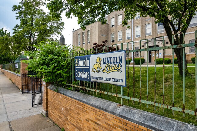 Pittsburgh Lincoln PreK-5 in Larimer is a school with a technology emphasis.