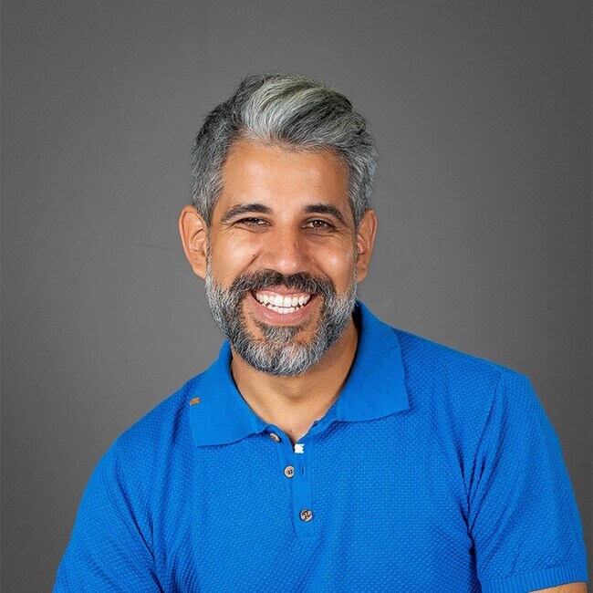 Agent Photo