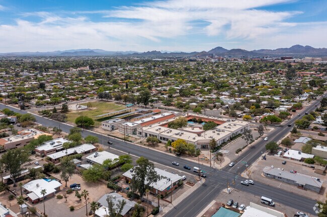 The Blenman Elementary School is a quick commute from many homes in the Blenman-Elm region.