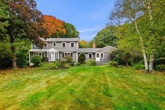 8 Marie Dr, Andover, MA 01810