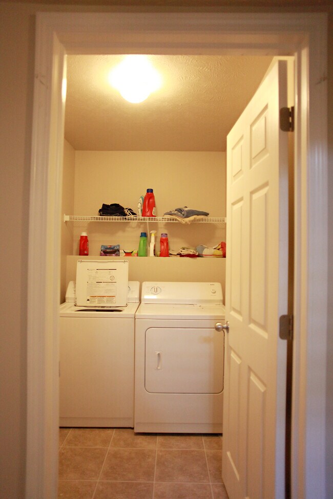 Kendall Ridge South, Kalamazoo, MI 49006 - photo 6