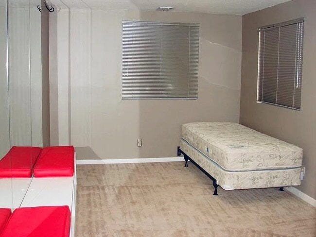 8177 S Franklin Ct unit Four Lakes, Centennial, CO 80122 - photo 5