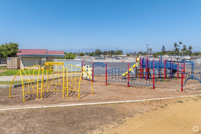 There is a large playground at Ansgar Larsen Elementary School.