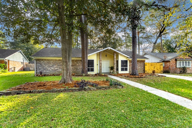 22802 Whispering Willow Dr unit Studio 1, Spring, TX 77373 - photo 2