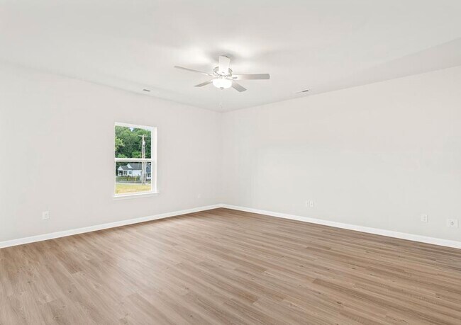 2041 Lala Loop unit 36460430, White Bluff, TN 37187 - photo 4