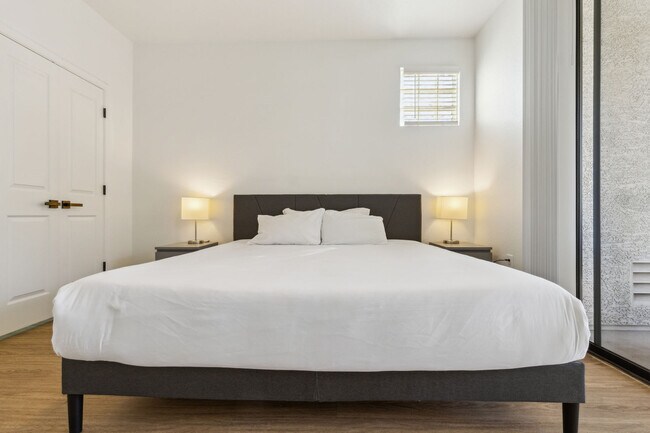 9450 W Cabela Dr unit ID1054662P, Glendale, AZ 85305 - photo 6