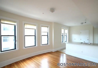 881 Massachusetts Ave Unit 23, Cambridge, MA 02139