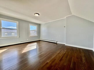 29 Lee Ct, New Rochelle, NY 10805