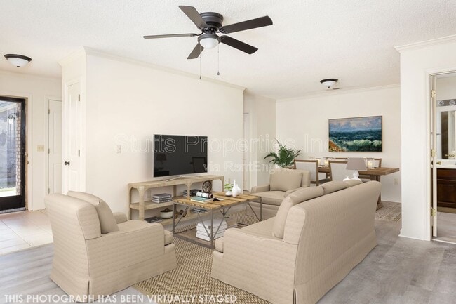 Creekside Apartments, Florence, AL 35630 - photo 2