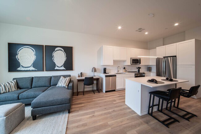 Perennial Corktown, Detroit, MI 48201 - photo 4