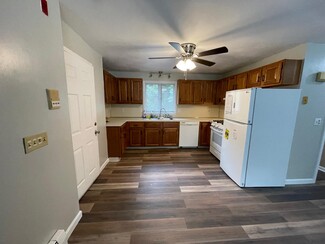 49 Ridge St Unit 4, Cranston, RI 02920