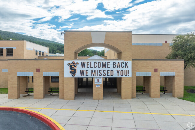 Susquenita Middle School received an overall grade of B- from Niche.
