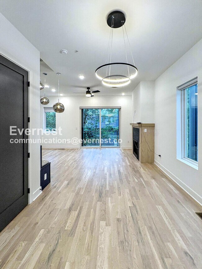 2347 Hosea L Williams Dr NE, Atlanta, GA 30317 - photo 4