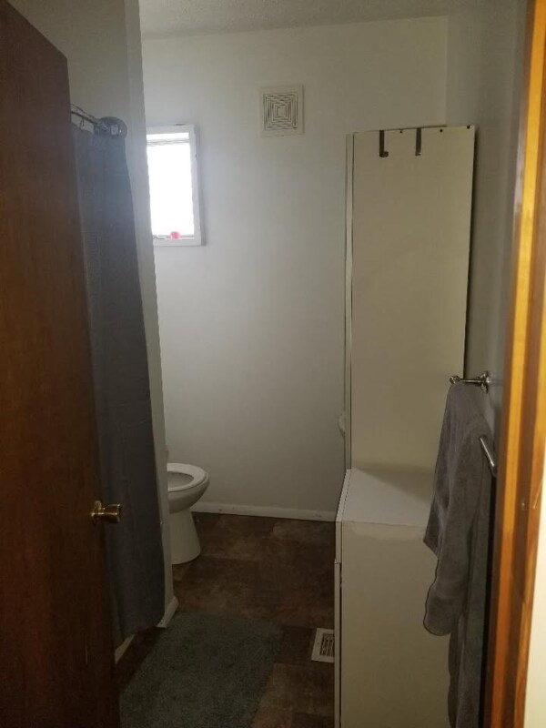 1602 Church St unit 1, Ambridge, PA 15003 - photo 3