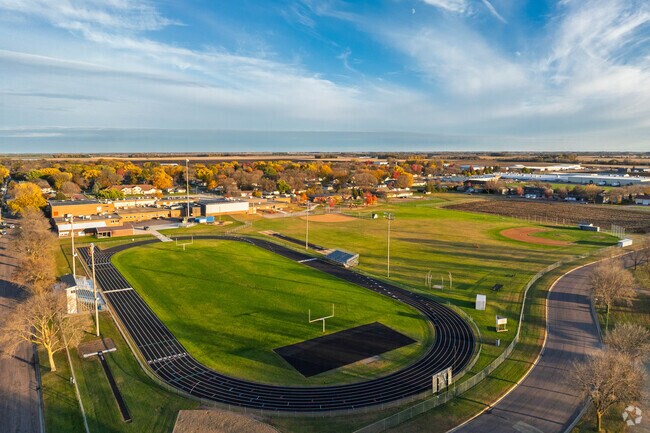 Students at Sleepy Eye Public Schools benefit from supportive staff and modern facilities where quality education prepares them for future challenges and opportunities.