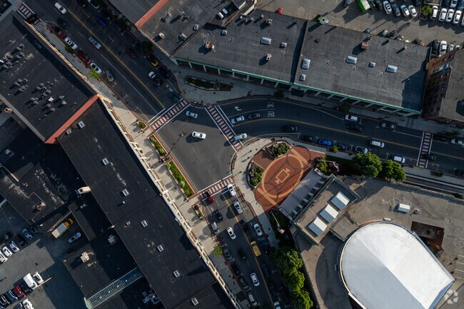 Nobscot residents visit nearby downtown Framingham for a wider variety of amenities.