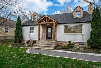 7 Morningside Rd, Colonia, NJ 07067