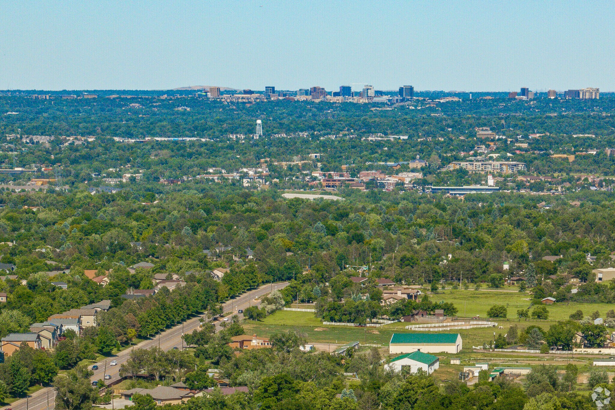 10 miles away DTC is an easy drive for the commuting bunch in Leawood, Littleton, CO.