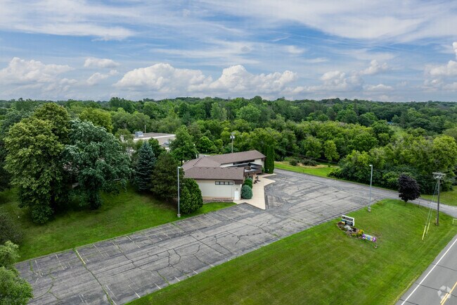 Berea Lutheran School is a private Lutheran School.
