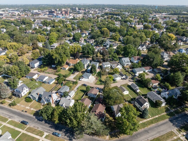 Neighbors Helping Neighbors fosters a strong sense of community in Waterloo.