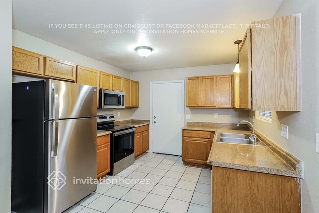 2222 W Bowker St, Phoenix, AZ 85041 - photo 6