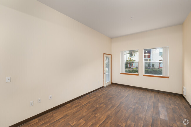 2BR, 2BA - 937SF