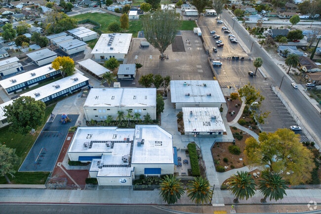 A sprawling view of the San Jacinto Elementary School campus.