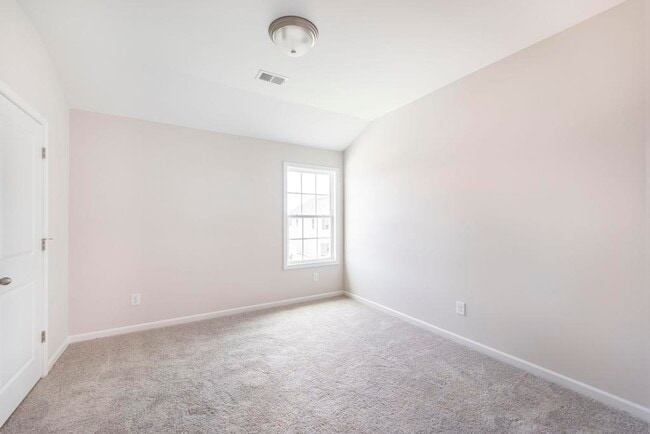 106 Black Birch Rd 28.jpg