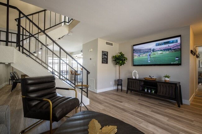 5038 N 83rd St, Scottsdale, AZ 85250 - photo 3