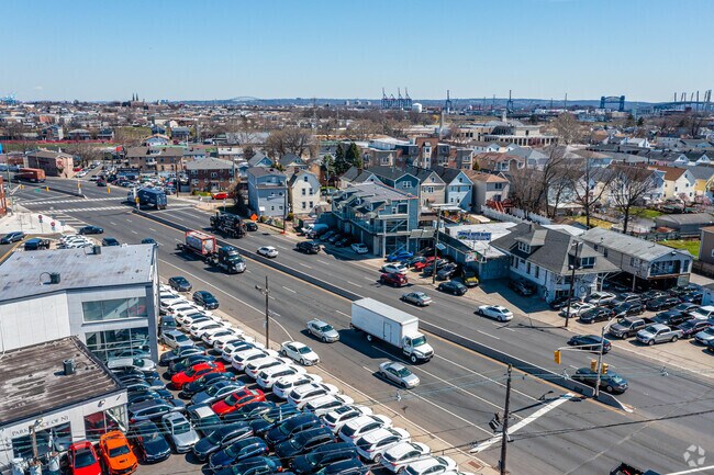 Route 9 borders Downtown Elizabeth, NJ.