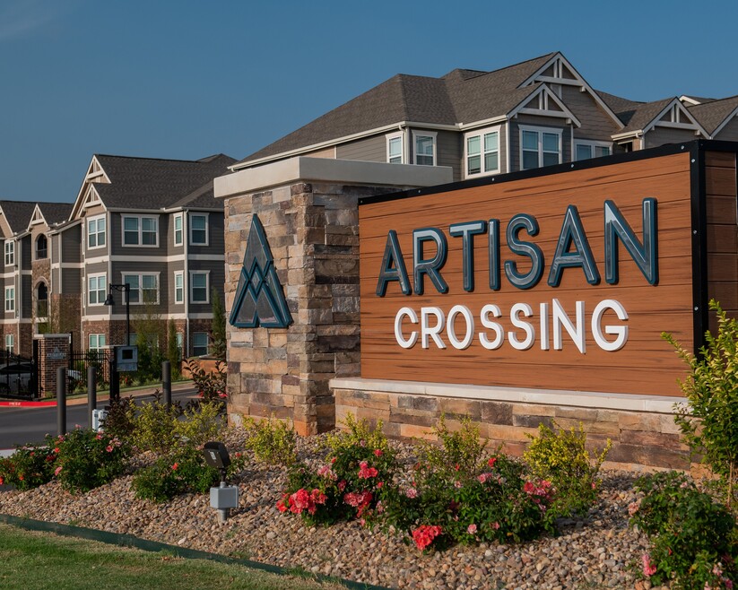 Artisan Crossing Apts