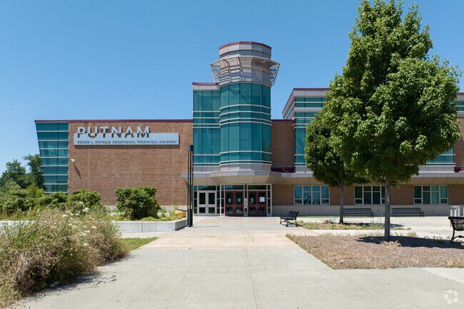 The Roger L. Putnam Vocational Technical Academy is a public high school.