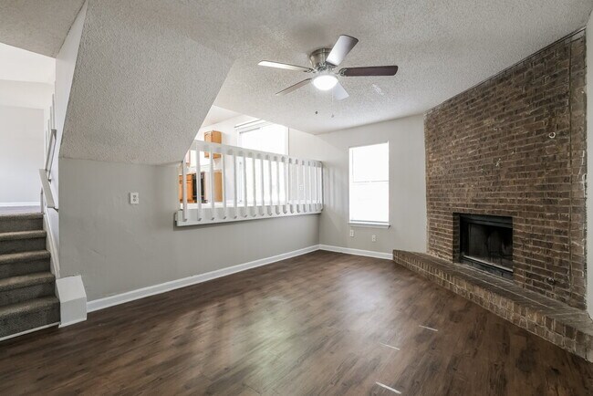 3230 Pearce Ct, Lithonia, GA 30038 - photo 5