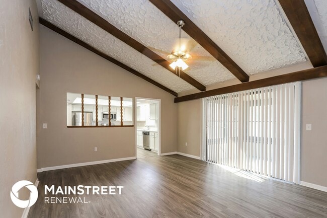 609 Willow Run, Lakeland, FL 33813 - photo 3