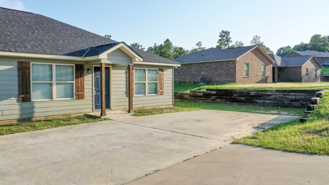 6 Cal Rd unit B, Fort Mitchell, AL 36856 - photo 3