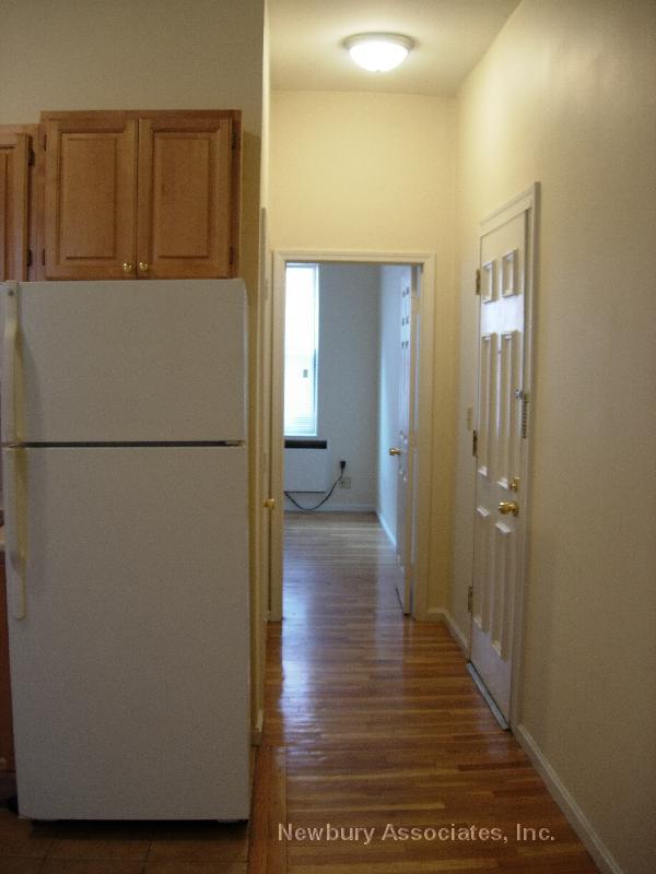74 Tyler St unit B1, Boston, MA 02111 - photo 3