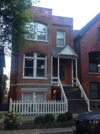 2127 W Moffat St, Chicago, IL 60647