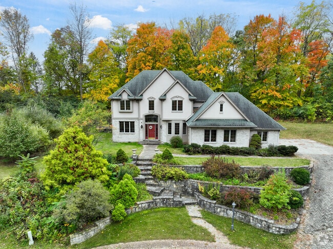 When in Beavercreek, OH you can take a look at the unique homes located in The Oaks.