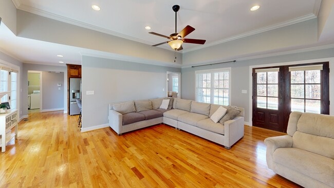 2124 Layton Ln, Newton, NC 28658 - photo 3