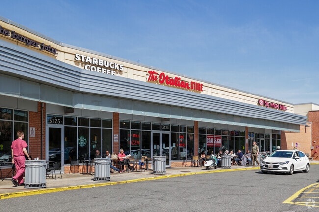 Delicious food choices abound in Dover Crystal and are just a short drive away.