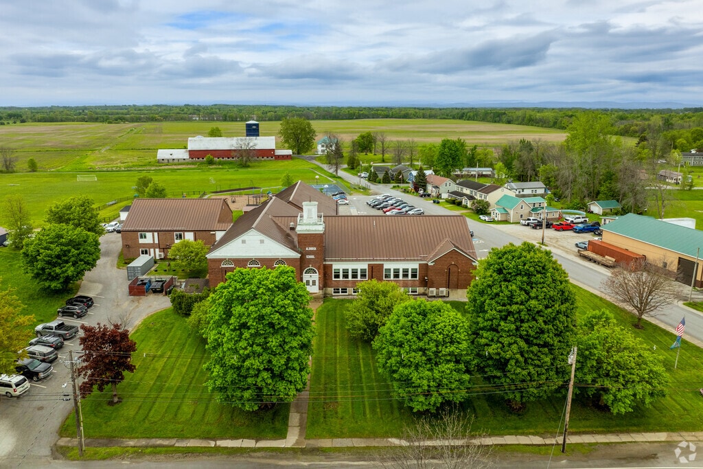 Alburgh Community Education Center is a public school located in Alburgh Town for grades pre-k through 8th.
